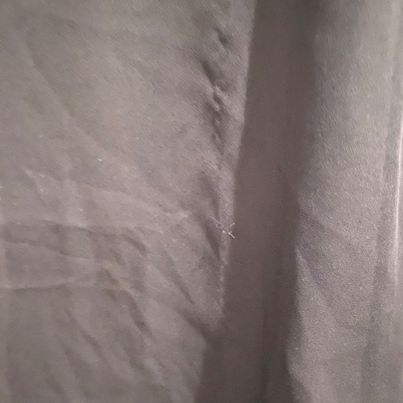 Georgette Embroidered Tulip Sleeve Blouse - Picture 4 of 4